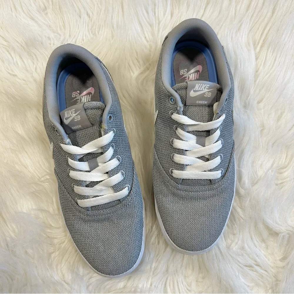 Nike SB Check Solarsoft Canvas Grey White Skate Shoes 921464-002‎ Mens 8.5